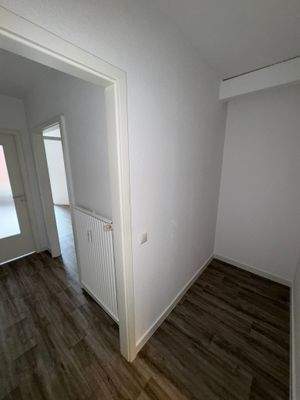 Wohnungsflur mit Nische