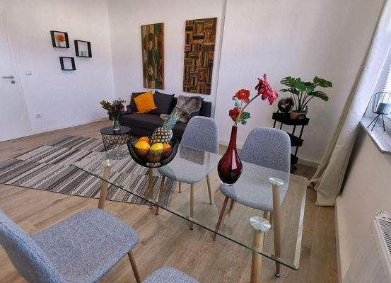 Wohn- und Essbereich