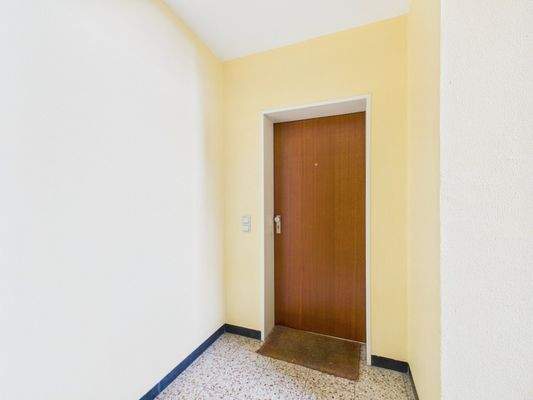 Wohnungseingangstür