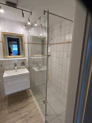 Ferienwohnung Badezimmer.jpg