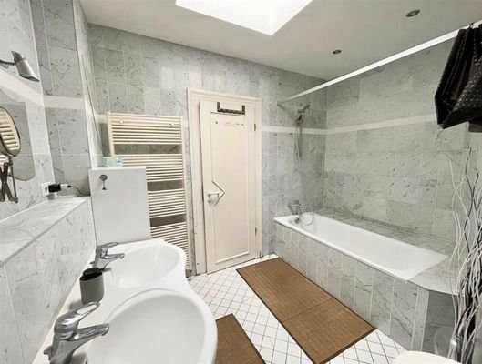 Badezimmer 2