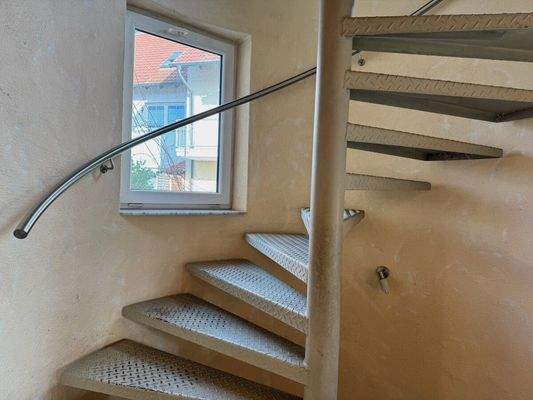 EG |&nbsp;Treppe zu DG