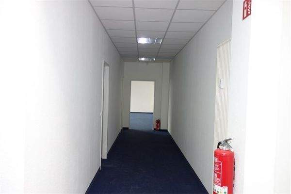 Flur zum Hinterem Zimmer sowie