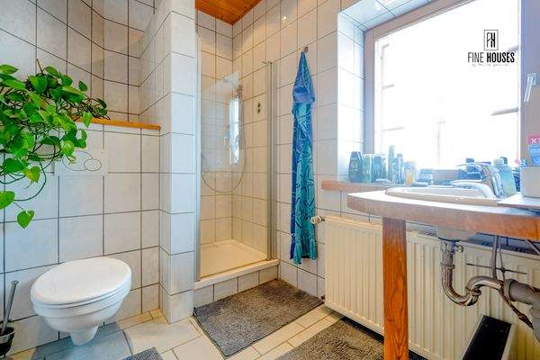 Wohnung 1 - OG_Bad 2