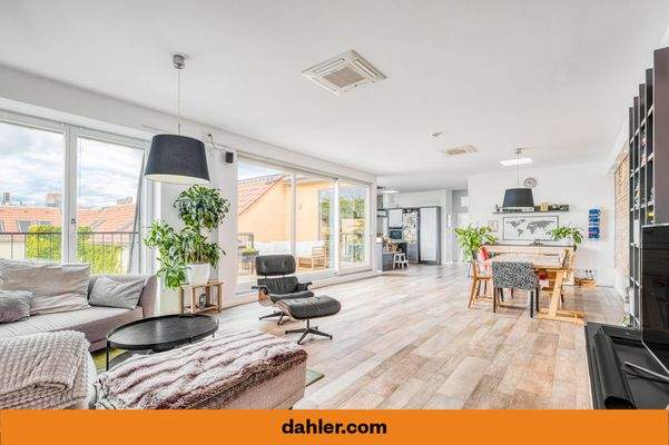 Blick in den Wohn/-Essbereich