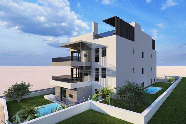 Traumimmobilie mit eigenem Pool in Okrug Gornji