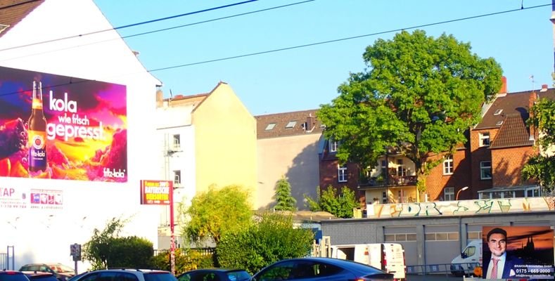 Blick nach Links Richtung - Parkplatz - Subbelratherstr.