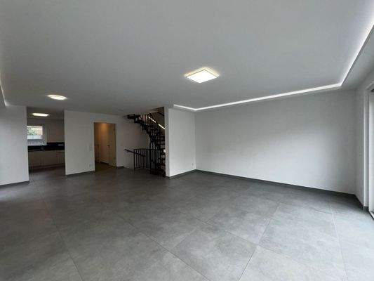 Ground floor: Living and dining room area