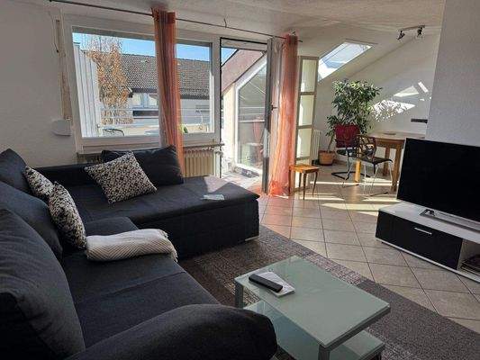 Sonnige 2 Zimmer-Wohnung mit Balkon