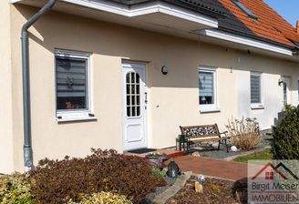 Doppelhaushälfte links