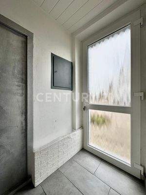 Eingangsbereich Wohnung links