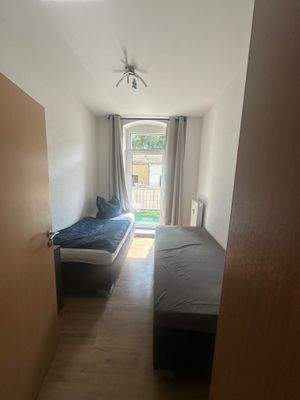 Straßburger EG rechts SZ.jpg