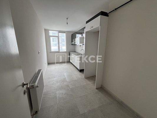 City-View Apartments in a Residential Complex in Çekmeköy