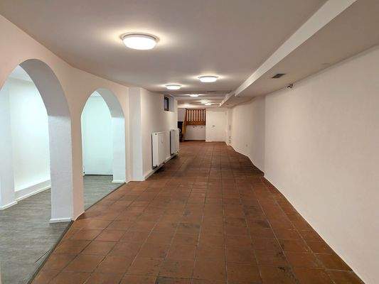 Großer Raum im Erdgeschoss
