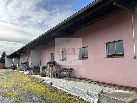 Lagerhalle Seitenansicht