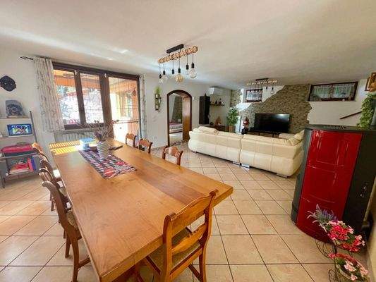 WhatsApp Image 2025-05-14 at 18.32.45 (4).jpeg