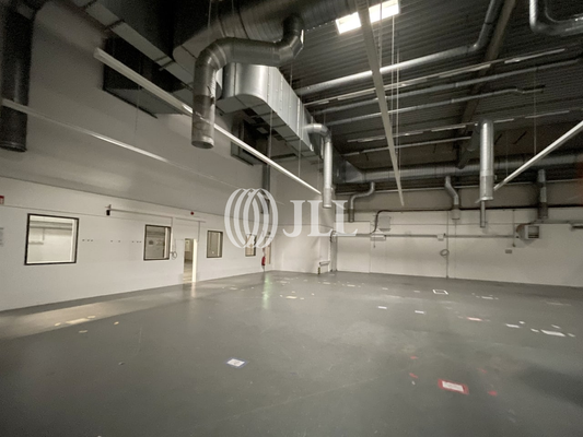 ET-Innenansicht Halle