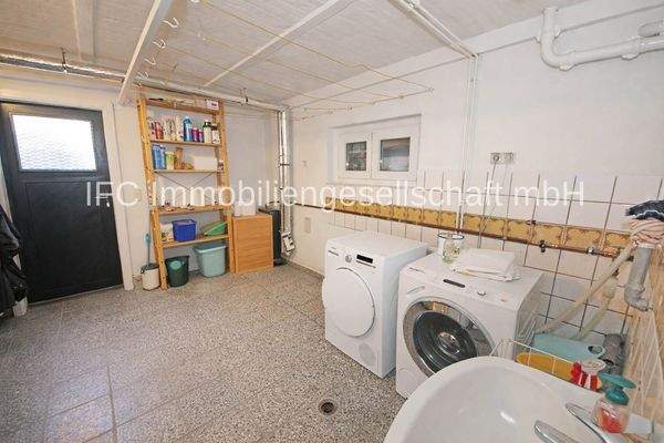 Hauswirtschaftsraum im Keller