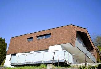 EFH Front- und Seitenansicht