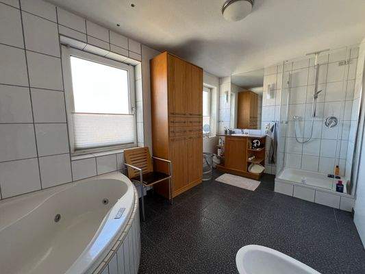 OG - Bad im Obergeschoss