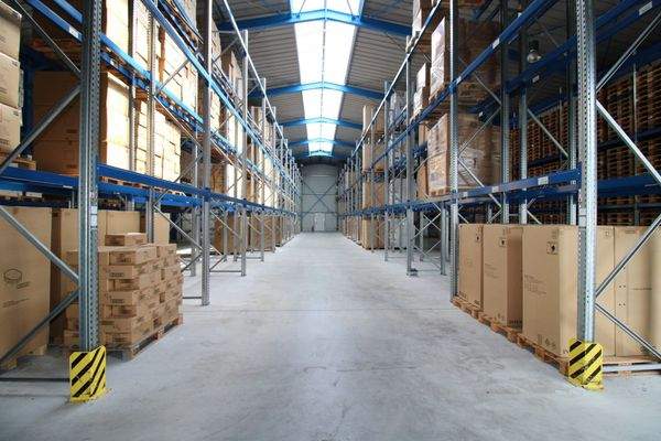 Lagerhalle