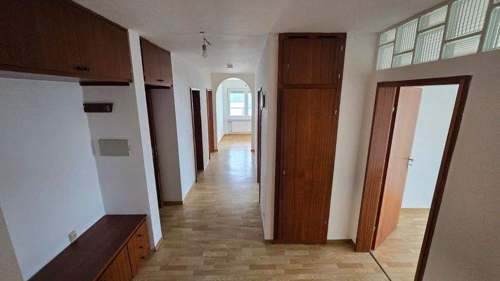 Geräumige Fluransicht