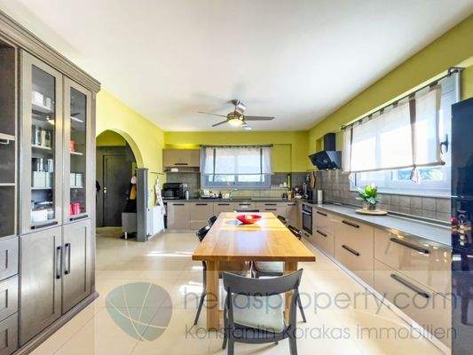 img_d4892744-544d-4c62-8ab1-dea5bd190ec1