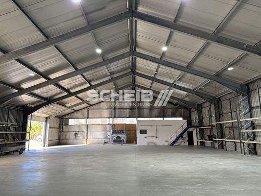 Raumhöhe im First 10,15 m