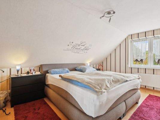 Schlafzimmer Dachgeschoss