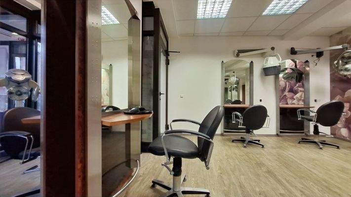 Damen Frisierbereich