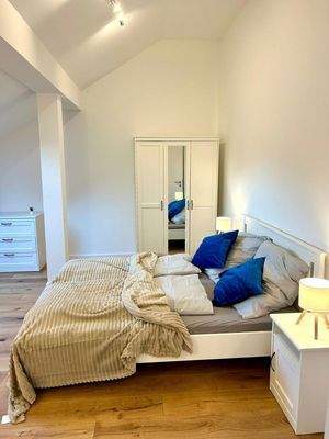 Schlafzimmer Ansicht 1