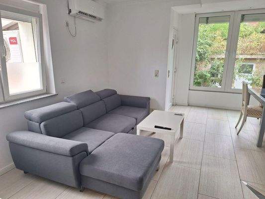 Klimagerät im Wohnzimmer