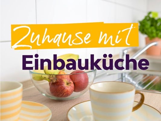 Zuhause mit heller Einbauküche