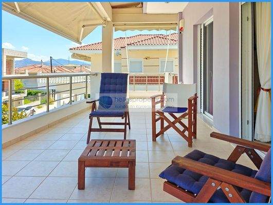 8b3a5f5128f74ed2b7cf08e975f24937-original