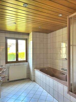 Obergeschoss: Tageslichtbad