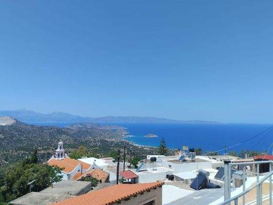 Kreta, Mirsini: Traditionelles Haus auf zwei Etagen mit Meerblick zu verkaufen