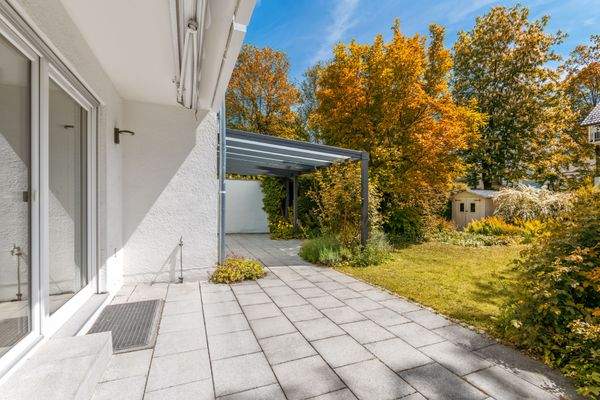 Gemütliche Sonnenterrasse