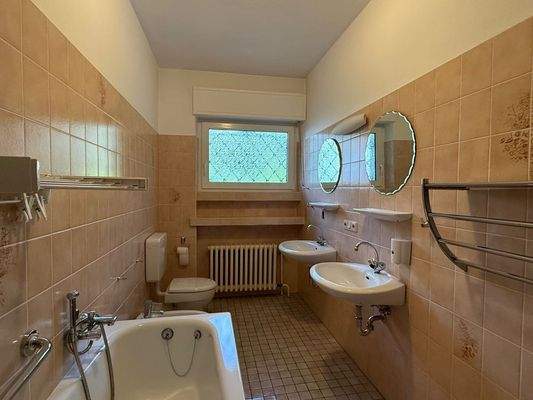 Ansicht Bad im EG