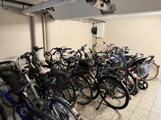 Fahrradraum.JPG