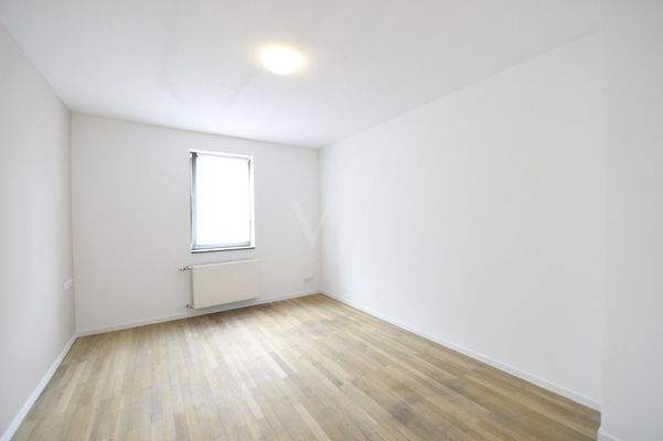 Zimmer 1 - 4-Zimmer-Wohnung