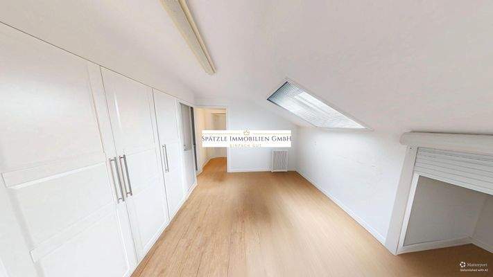 Schlaf-Wohnzimmer DG