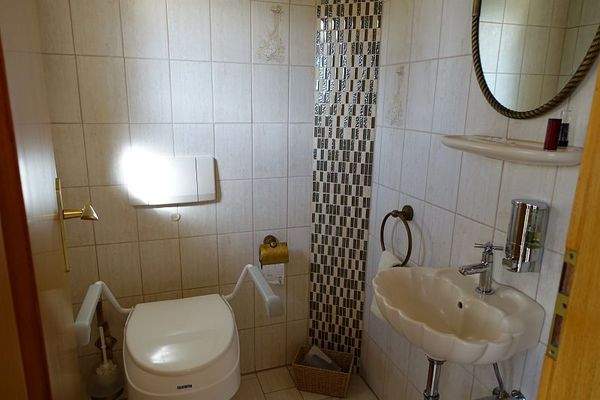 Gäste-WC im EG