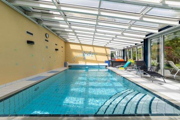 Beheiztes Schwimmbad