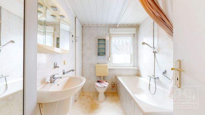 OG-Haus-Nr. 4 - Badezimmer