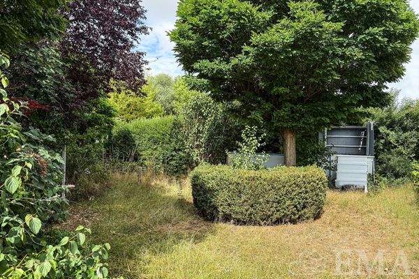 Garten mit Blick zum Pool