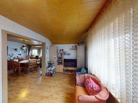 OG Wohnzimmer Bild 2