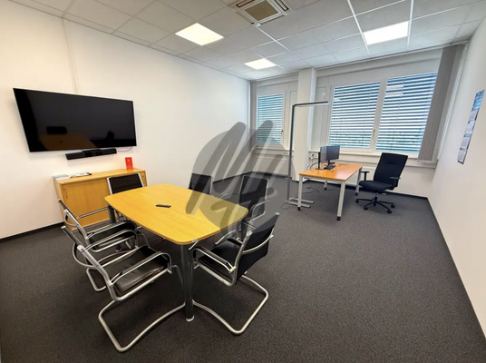 INFOS UNTER: 06171-586000