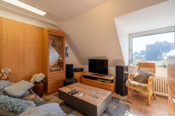 Zimmer ca. 10,9 m² im Dachgeschoss