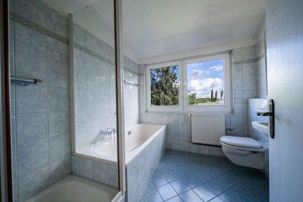 Großes_Mehrfamilienhaus_Bergedorf-53