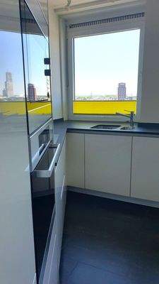 Luxusküche mit Ausblick